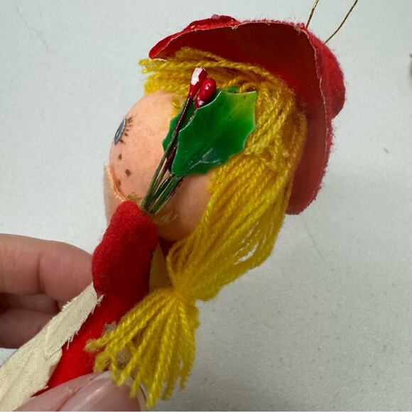 Vintage Red Dress Girl Ornament Holding Noel Sign Christmas Holiday Taiwan 70s - Picture 5 of 9